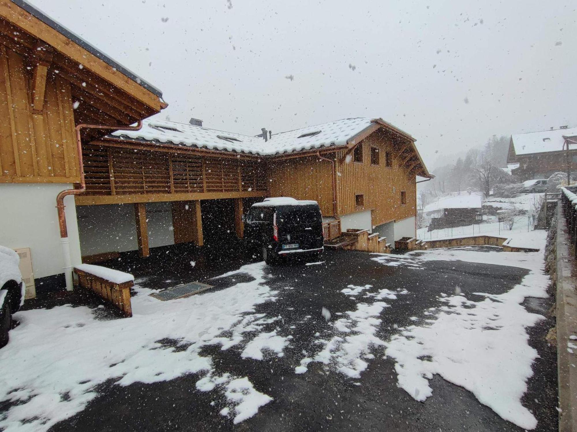 Appartement Familial Neuf Pres Du Village, 3 Chambres, Balcon Sud, Parking, Proche Ski-Bus, Samoens - Fr-1-642-80 Bagian luar foto